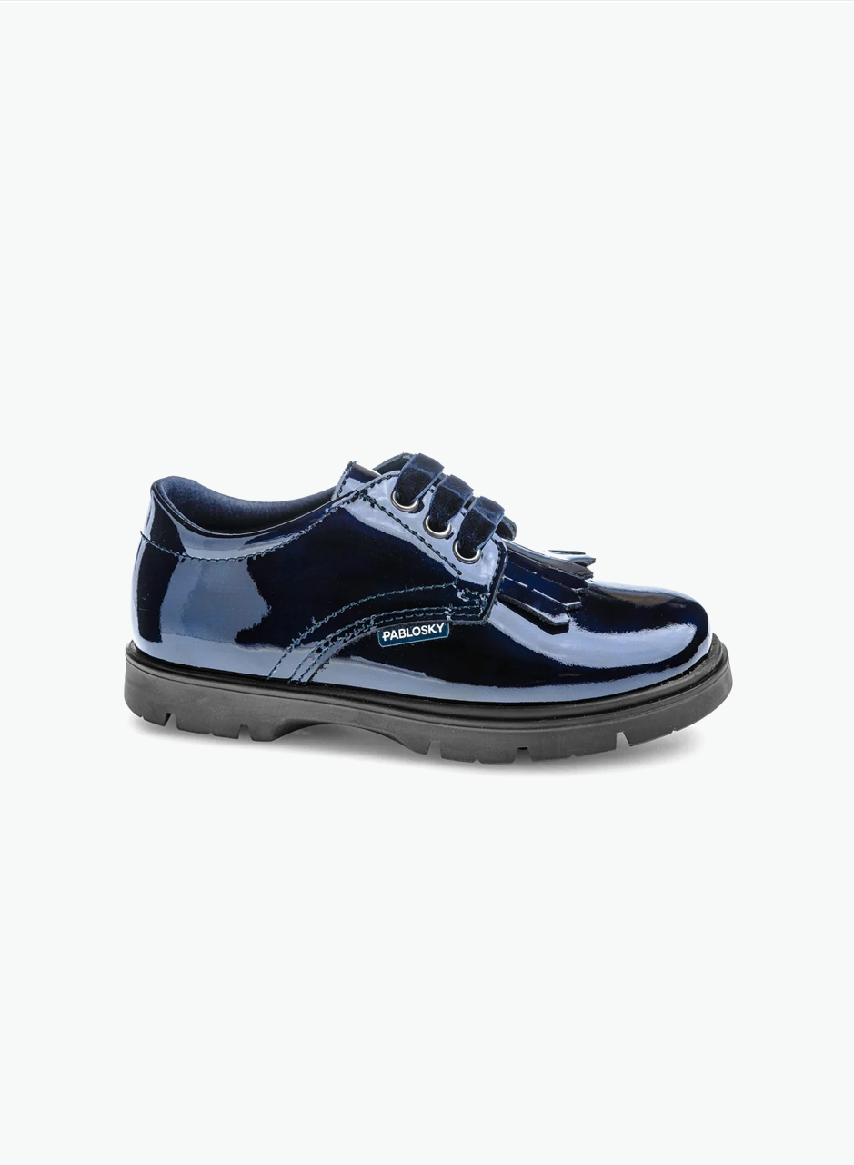 Patent leather dressy shoes