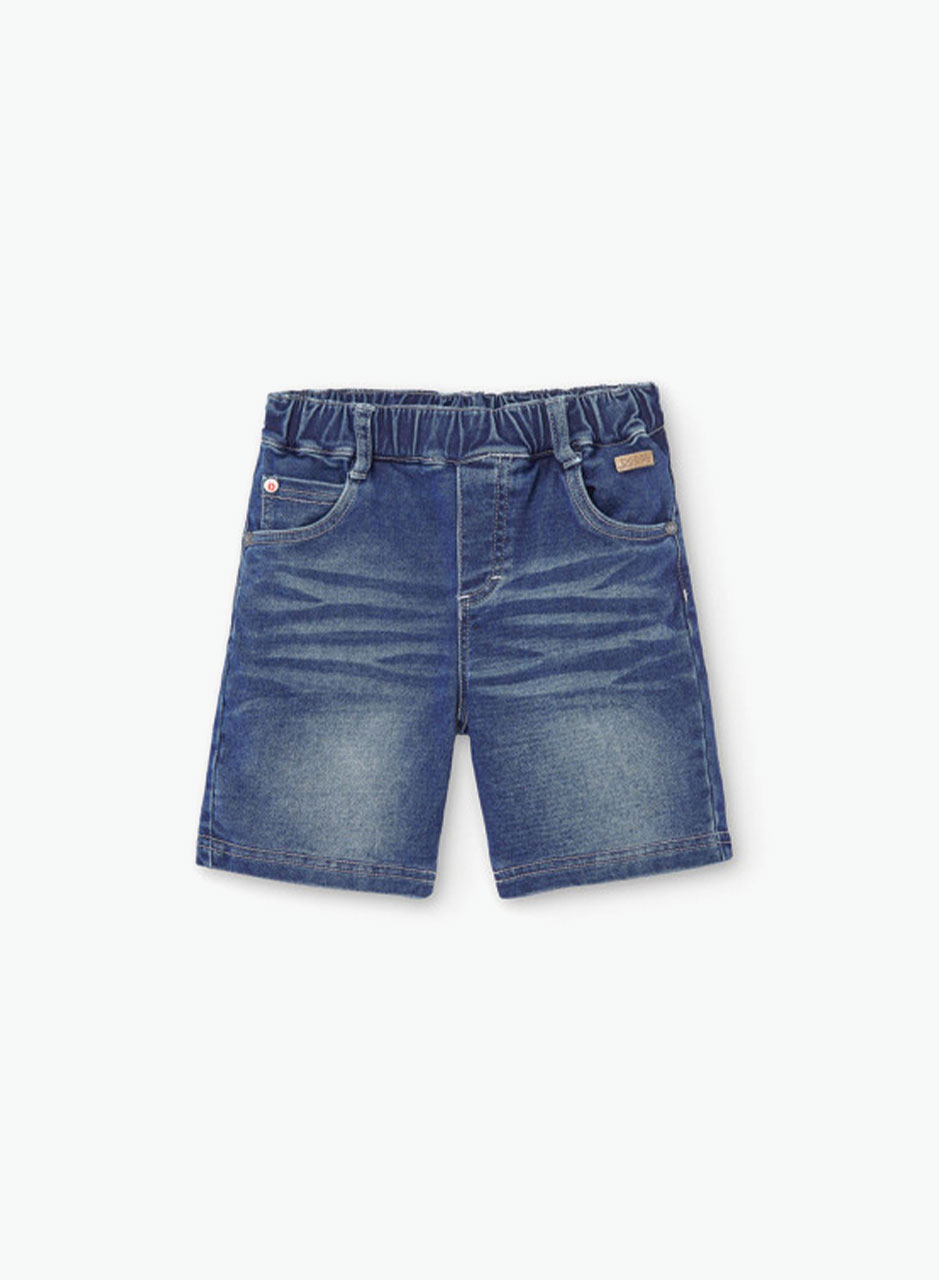 Shorts with elastic waist