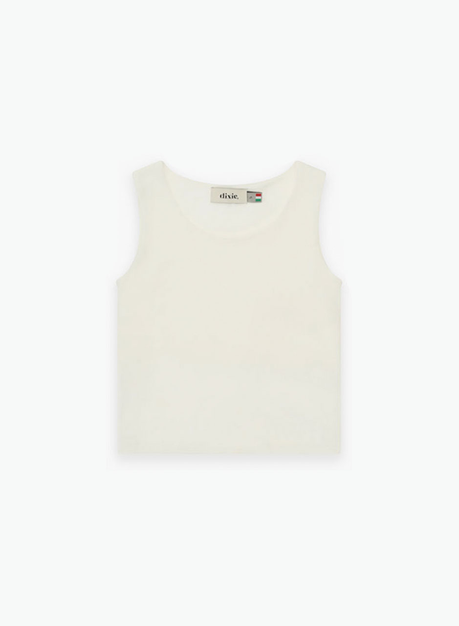 Sleeveless solid color t-shirt Sleeveless solid color t-shirt