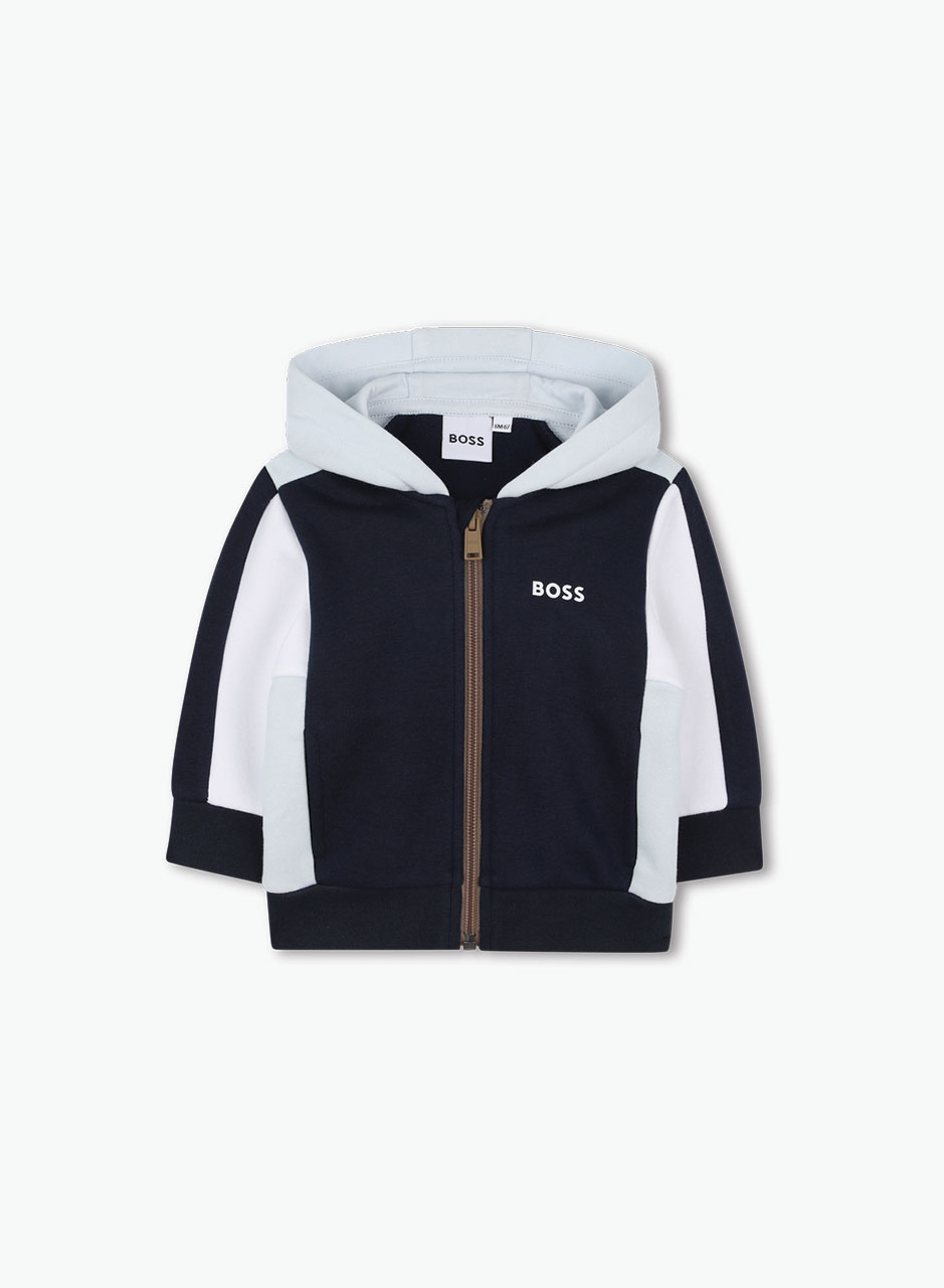 Спортивная куртка с копюшоном