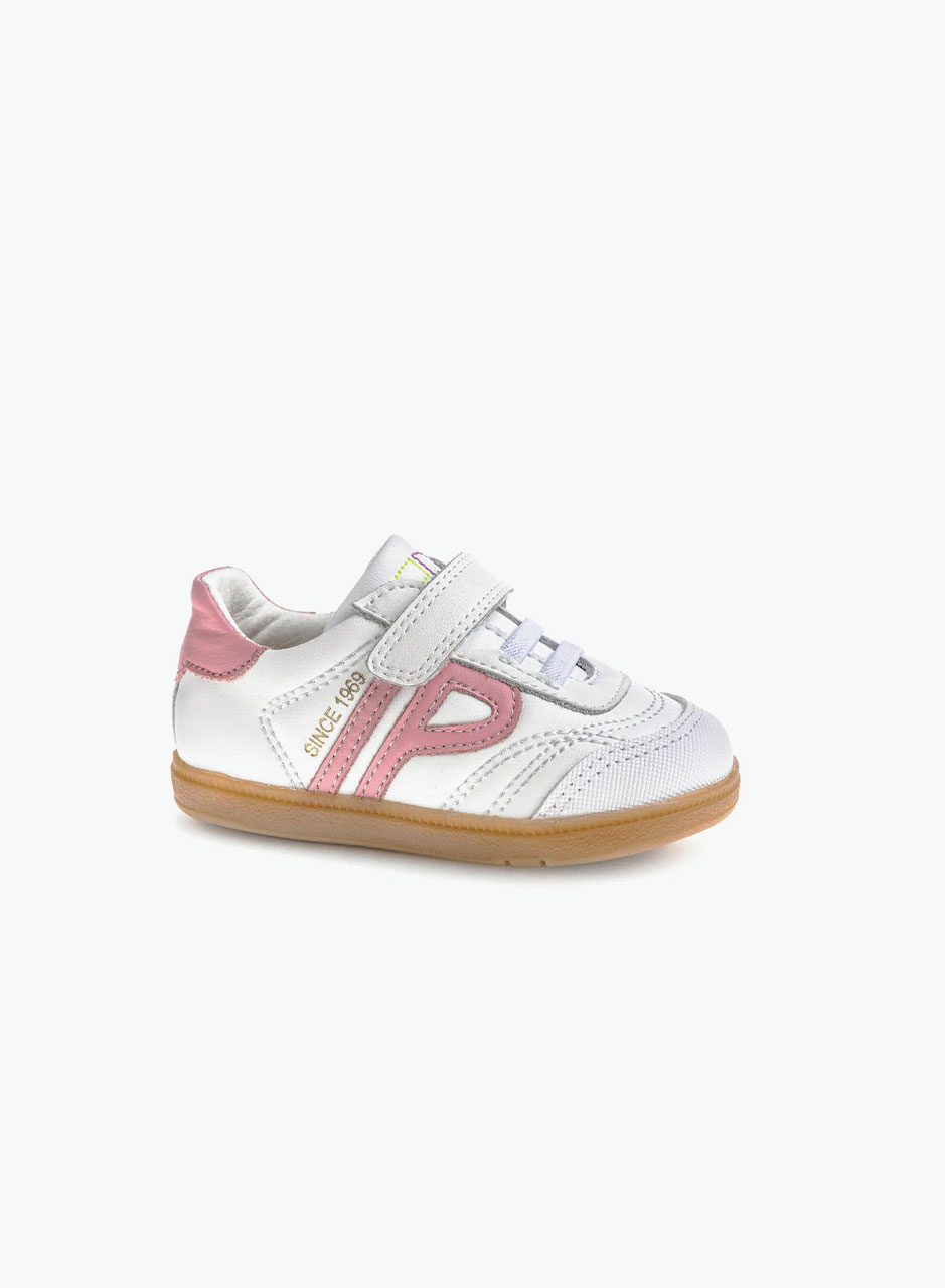 Սպորտային ամառային կոշիկ