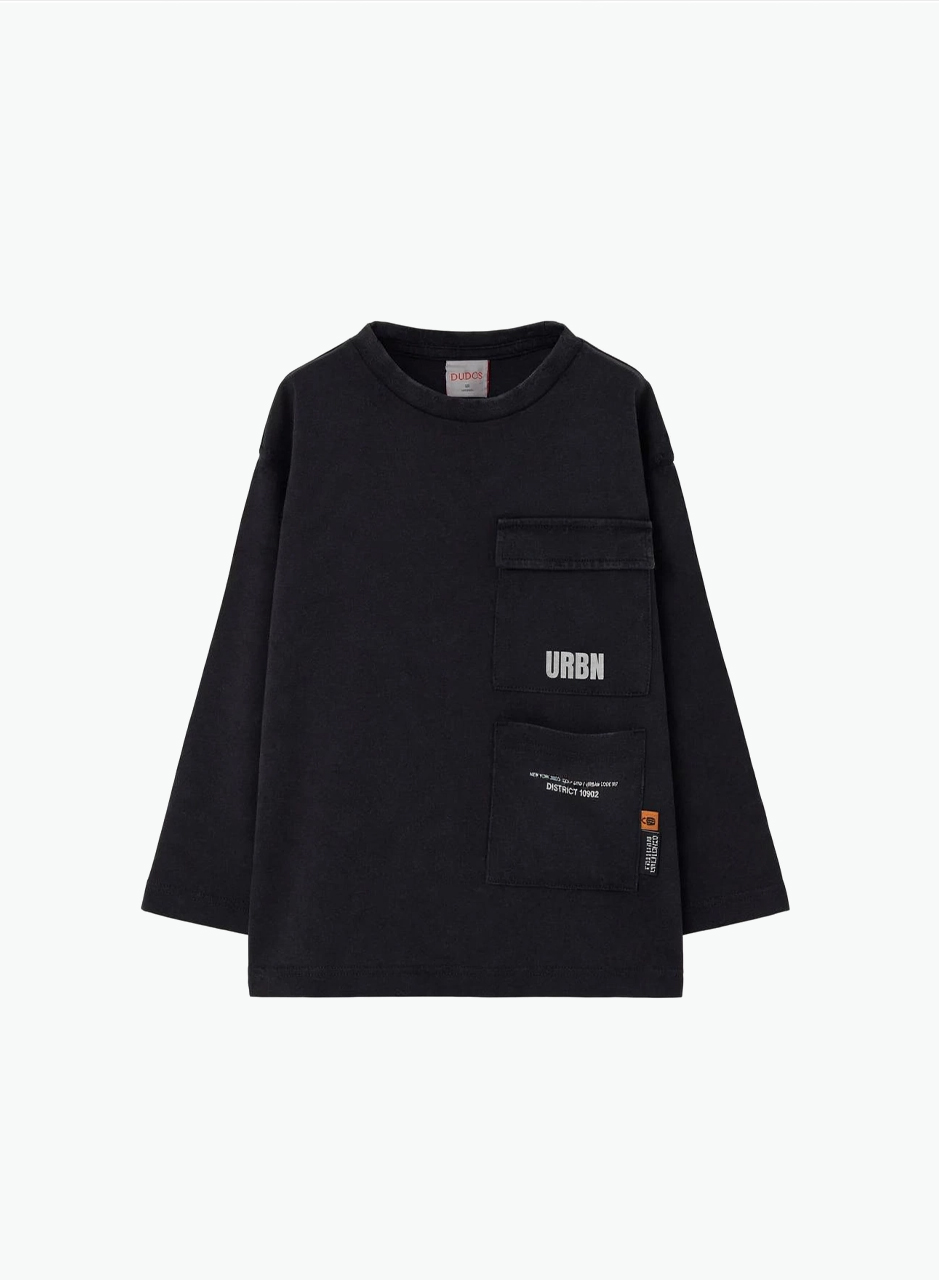 Knitted long sleeve shirt