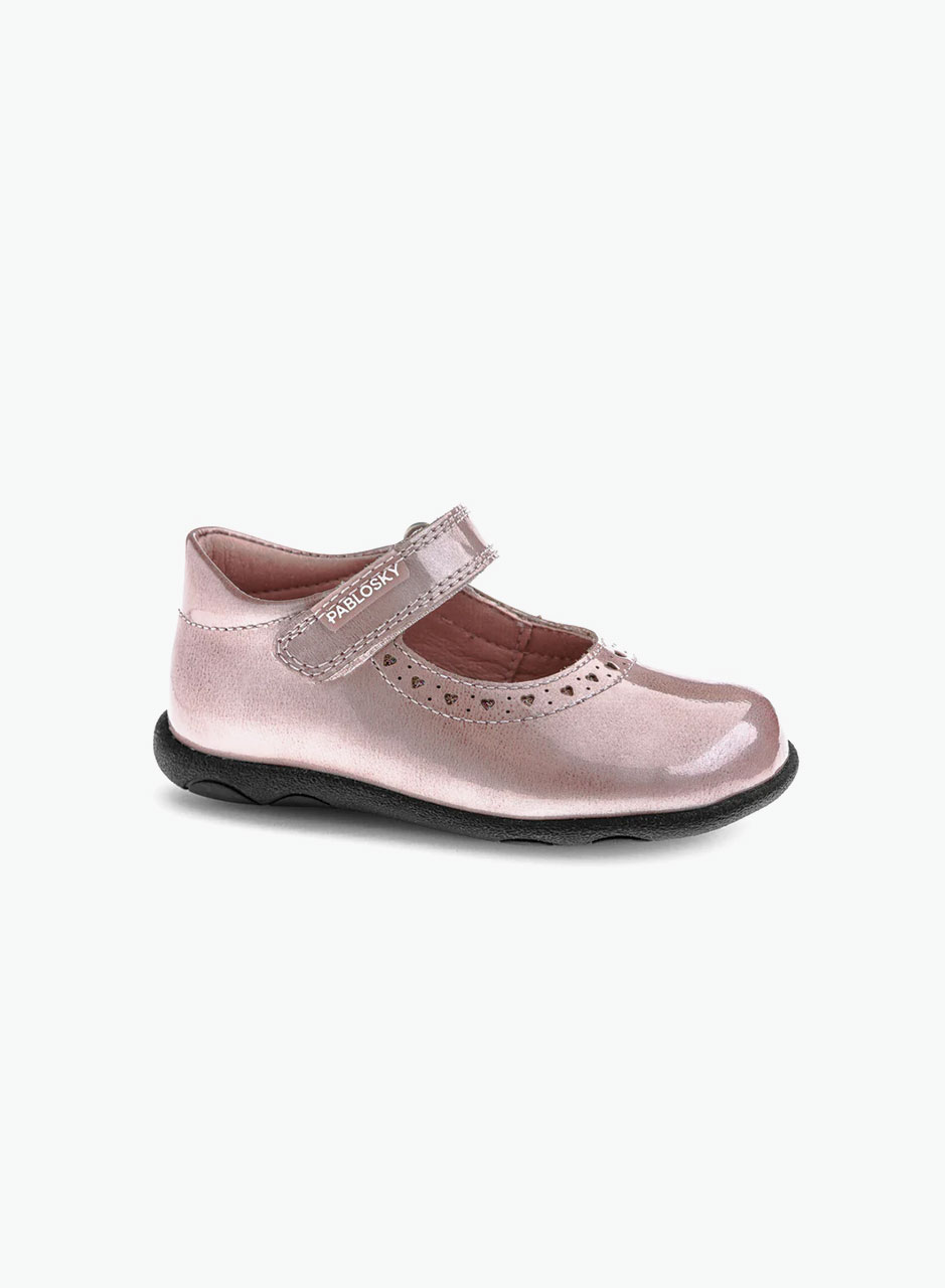 Classic shoes for school