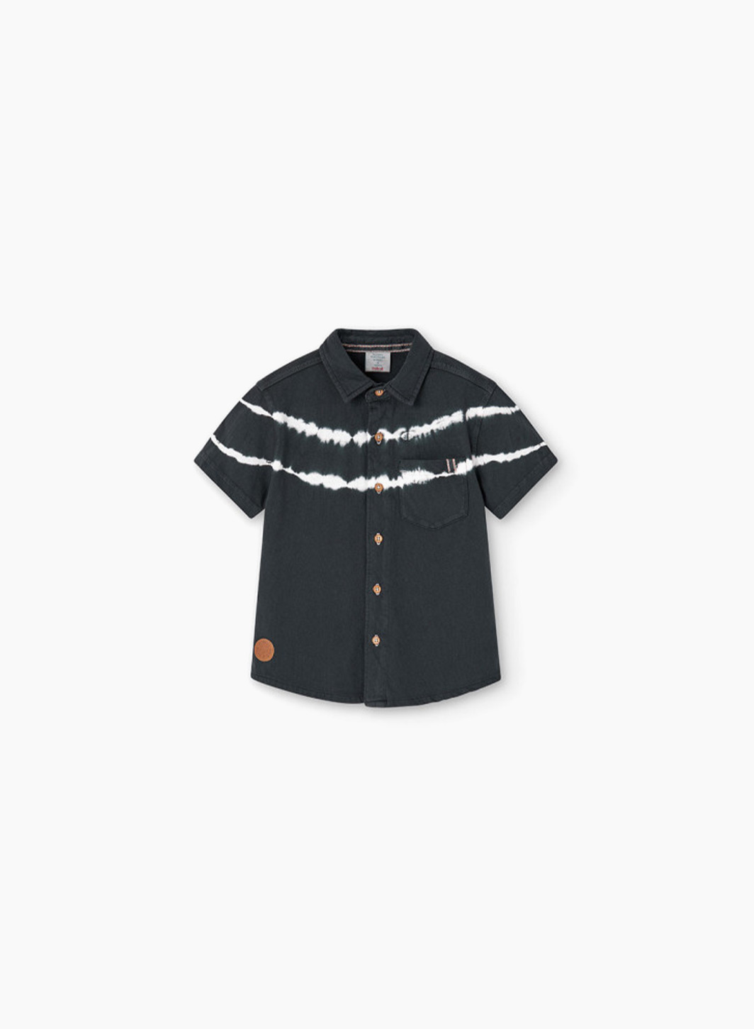 Short sleeve shirt with abstract stripes