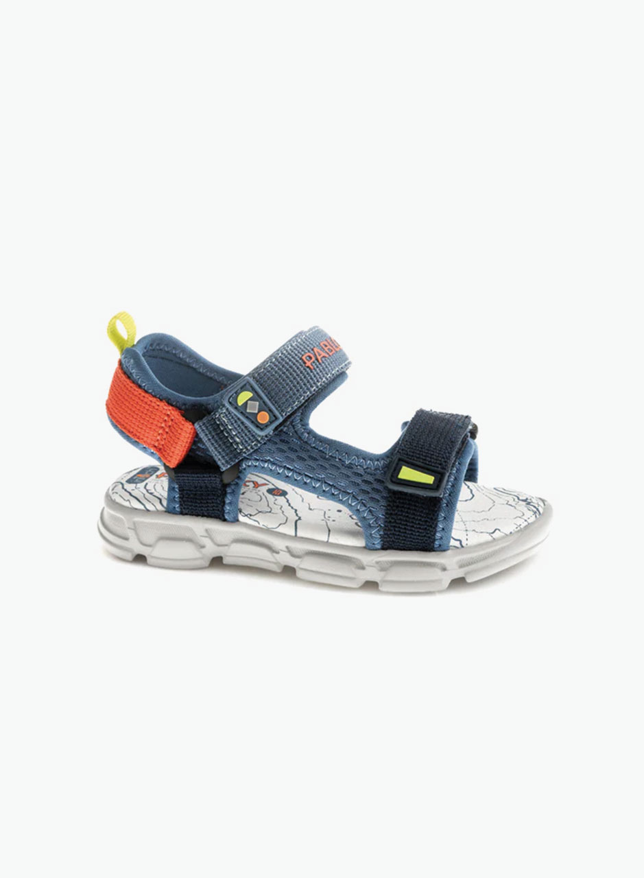 Lightweight sandals for boys