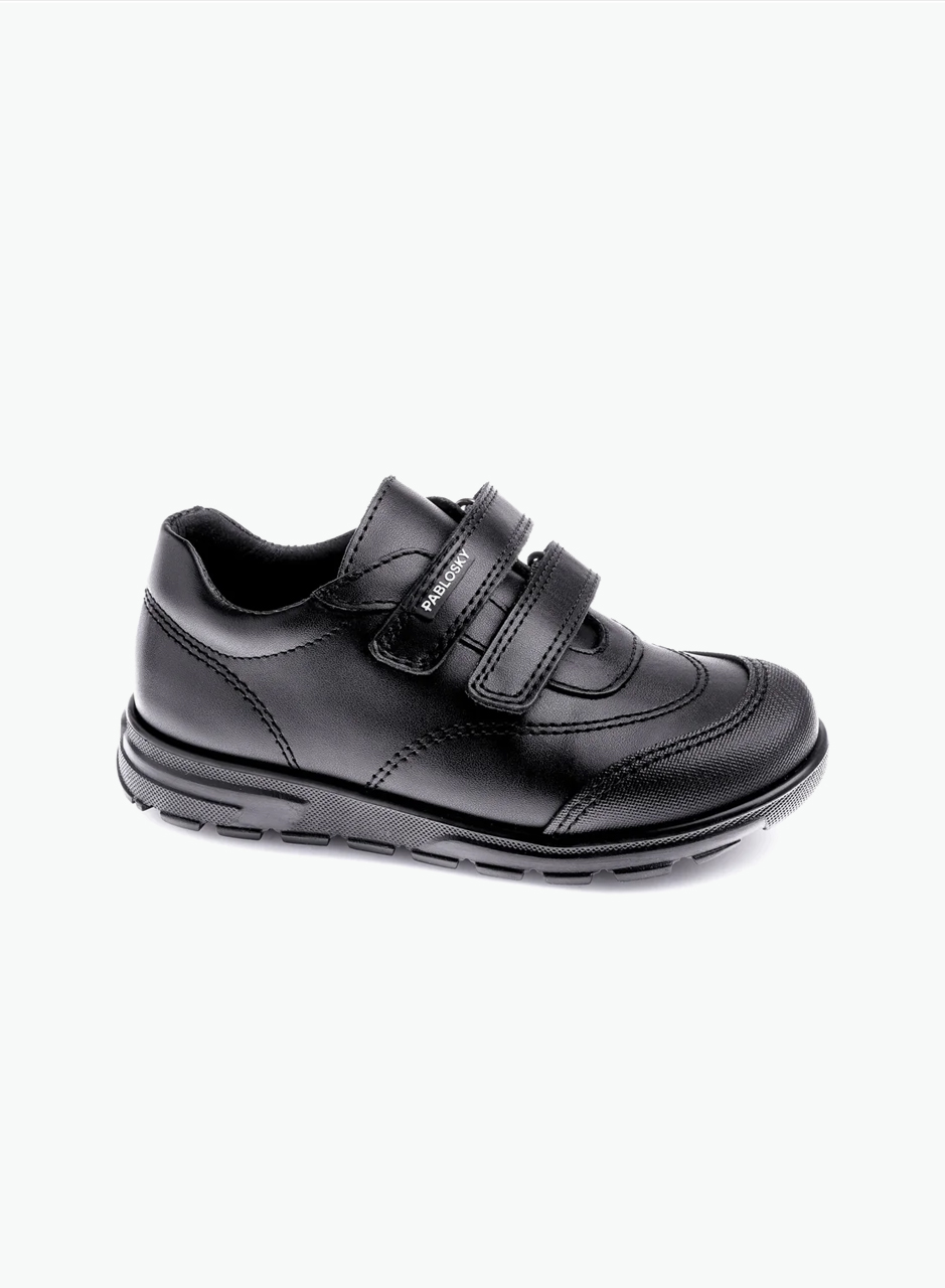 Classic shoes for school