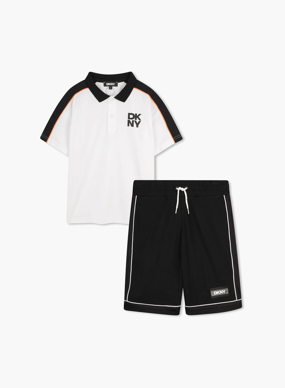 Պոլոյի և շորտի հավաքածու