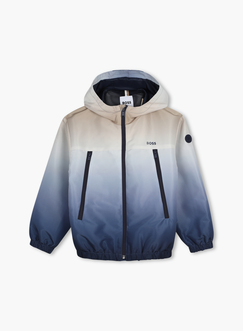 Աշնանային բաճկոն գլխանոցով