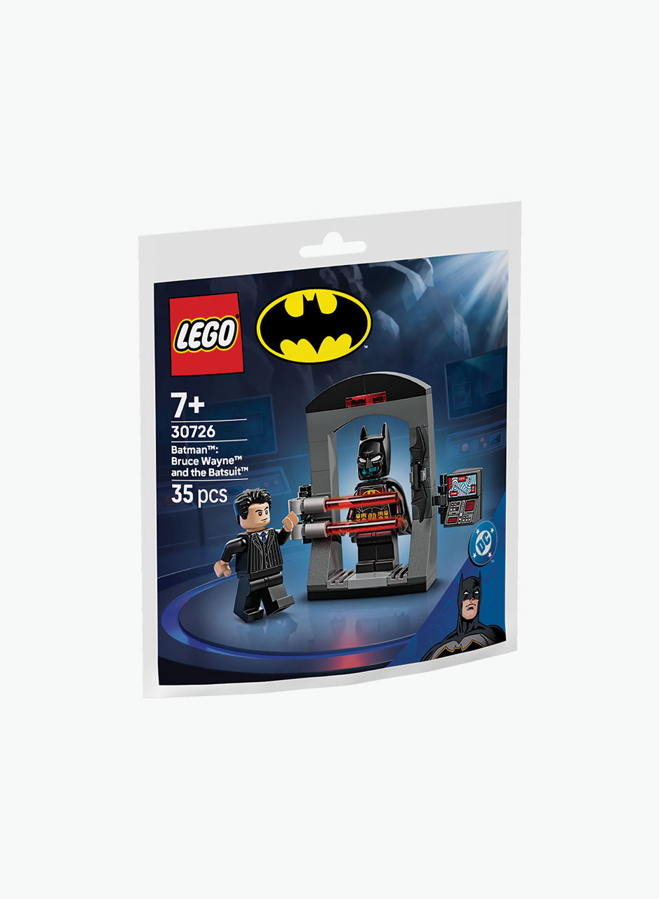 Constructors Super Heroes "Bruce Wayne and the batsuit"