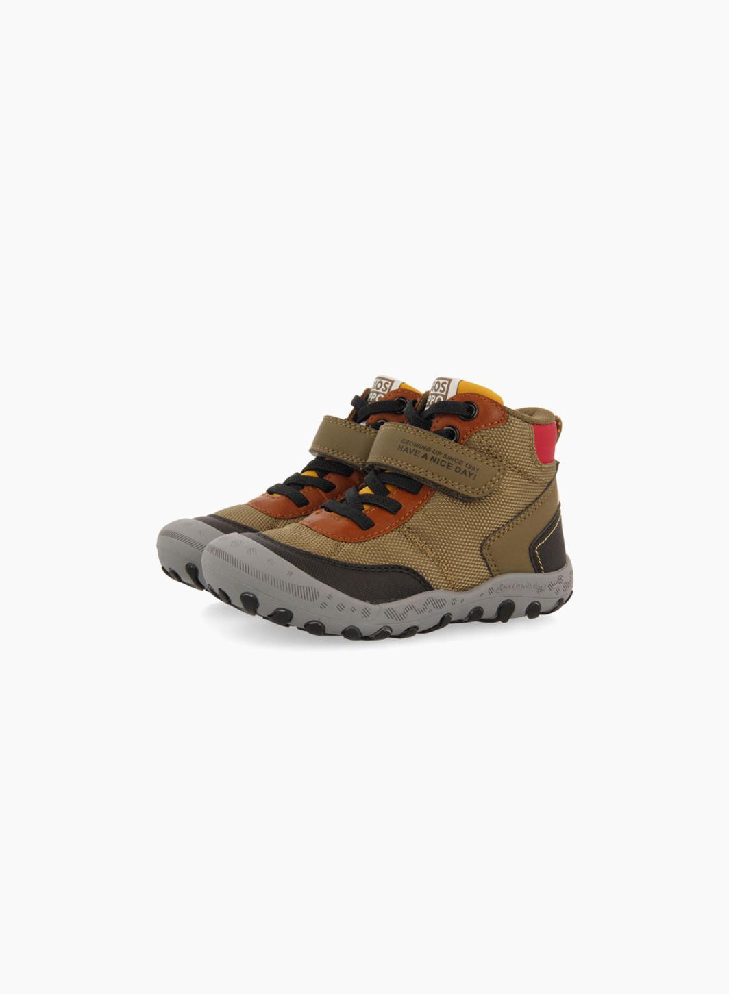 Non-slip sporty boots Non-slip sporty boots