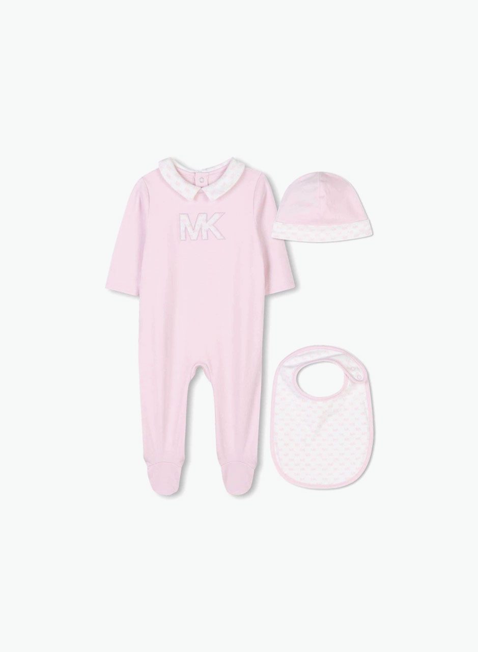 Newborn clothing set