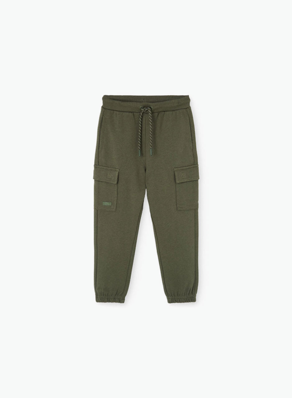 Trousers with pockets and laces