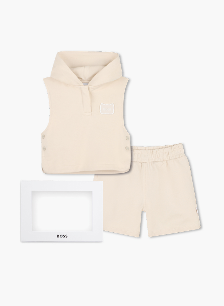 Комплект одежды для новорожденного