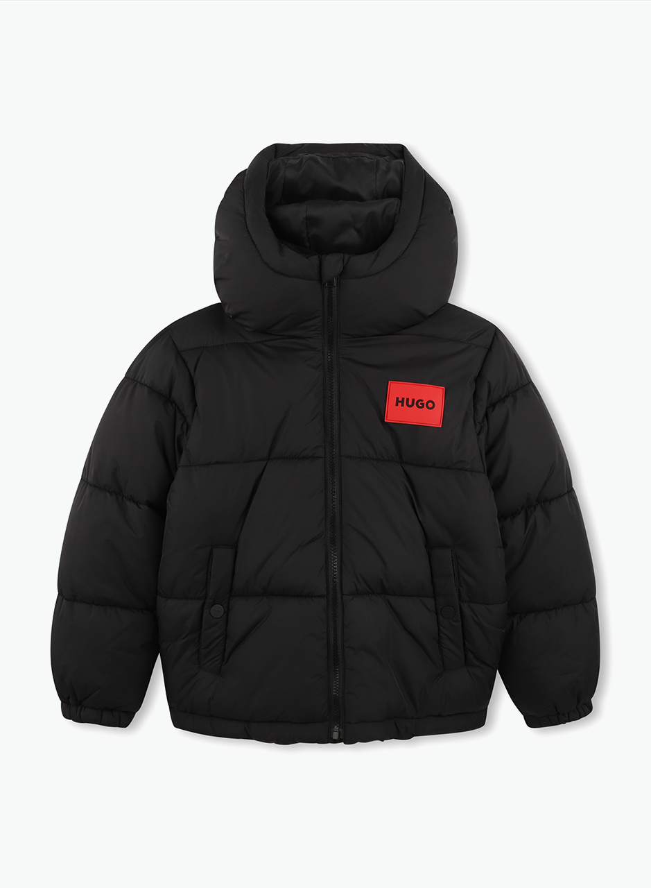 Basic outerwear with hood