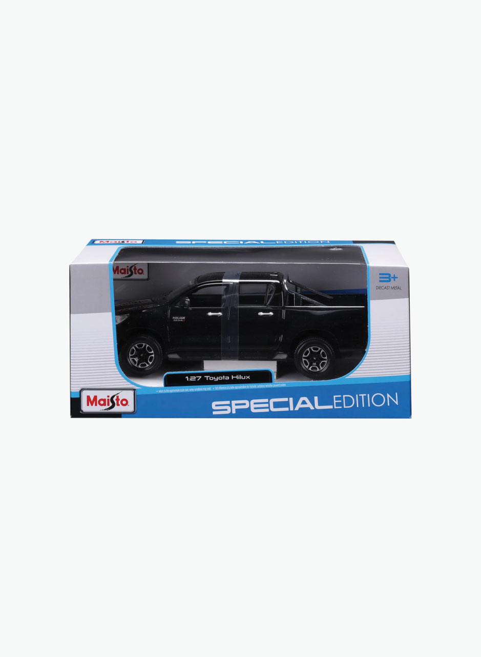 Մեքենա «Toyota Hilux» Scale 1:27