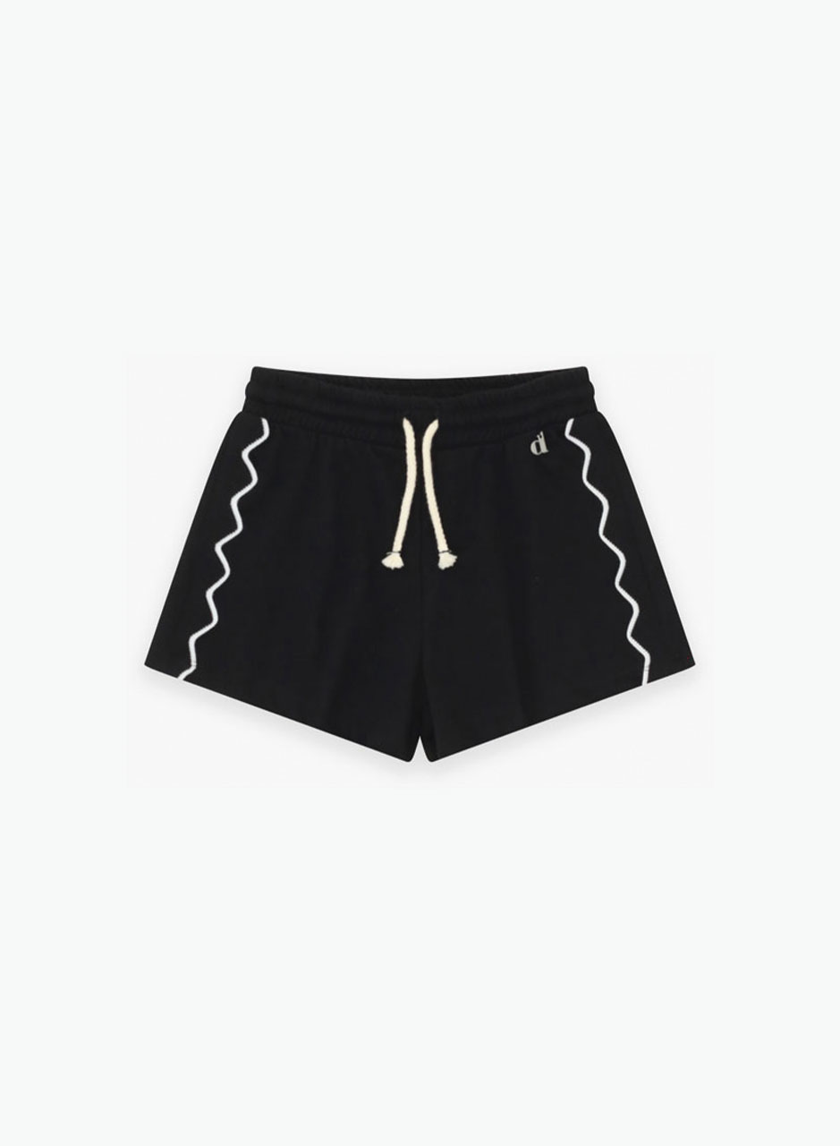 Zigzag print shorts Zigzag print shorts