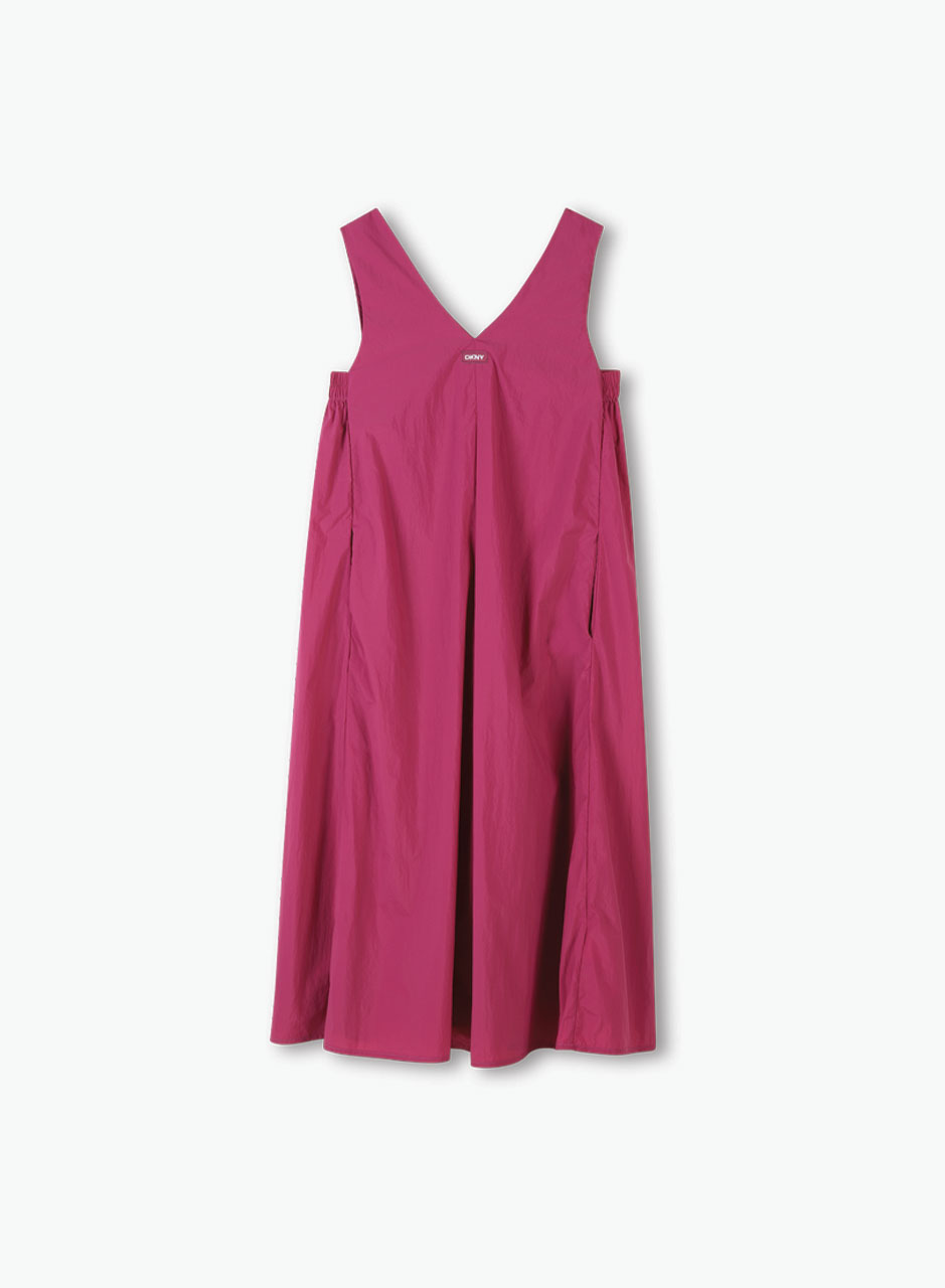 V-neck sleeveless dress V-neck sleeveless dress