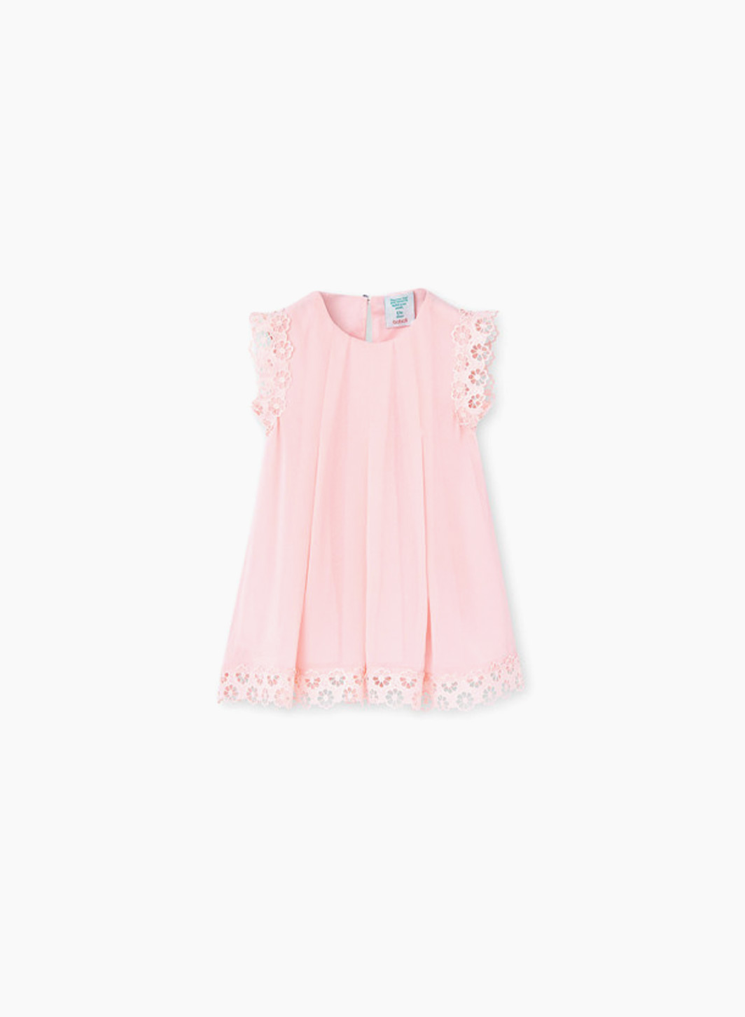 Ասեղնագործած եզրերով ամառային զգեստ Ասեղնագործած եզրերով ամառային զգեստ