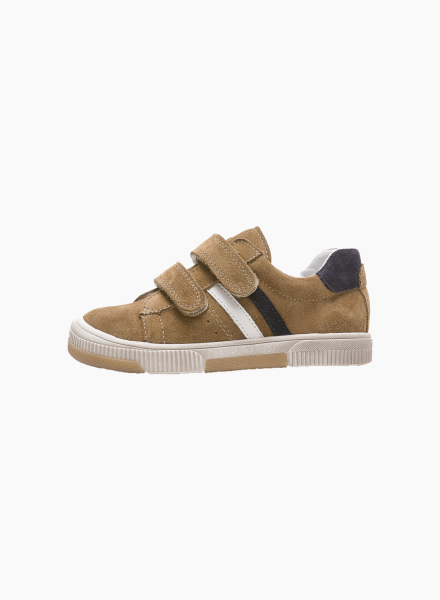 Leather sneakers in camel