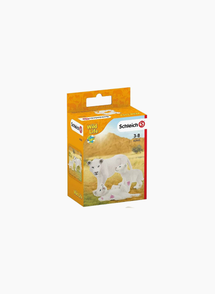 Set of figurines "Lion mother with cubs"